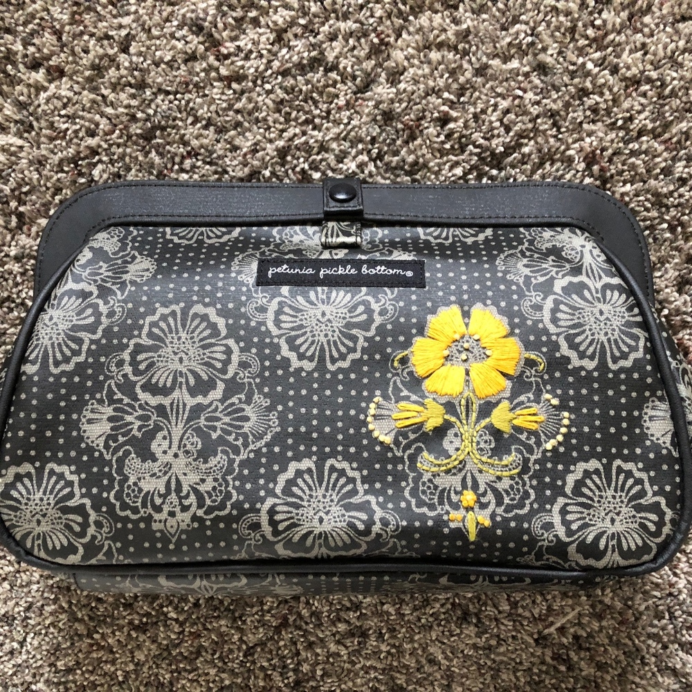 Petunia Picklebottom Crosstown Clutch